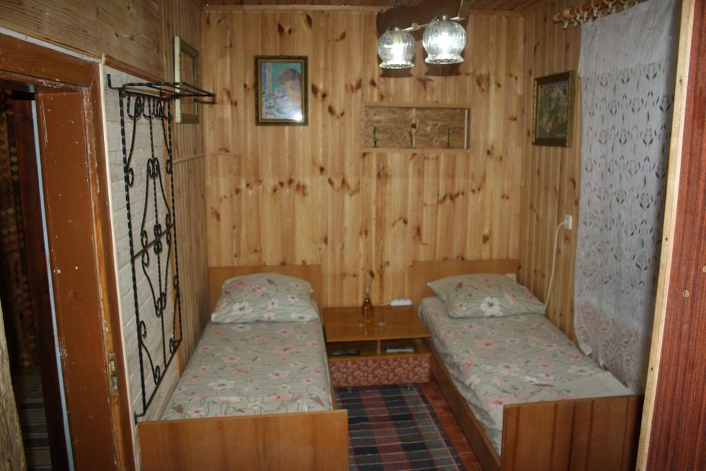 Садиба Під Гострою Zjdenjevo Eksteriør bilde